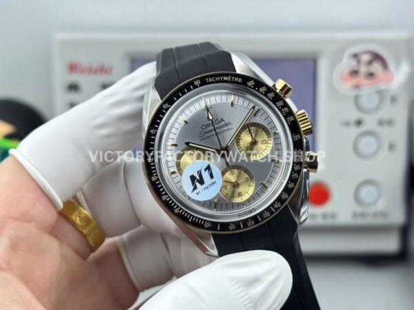 N1 Factory Omega Speedmaster Professional Moonwatch 310.20.42.50.02.001 42mm Yellow Gold Rubber Strap Silver Dial