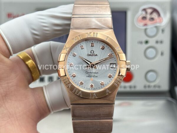 OVS Factory Omega Constellation 123.55.38.21.52.007 38mm Full Rose Gold Diamond Bezel Diamond Silver Dial (10) OVS Factory Omega Constellation 123.55.38.21.52.007 38mm full rose gold diamond bezel diamond silver dial replica watch