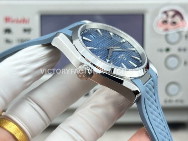 OVS Factory Omega Seamaster Aqua Terra 220.10.41.21.03.002 41mm Steel Blue Rubber Strap Blue Dial