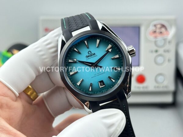 OVS Factory Omega Seamaster Aqua Terra 220.10.41.21.03.006 41mm Rubber Strap Turquoise Colour Dial