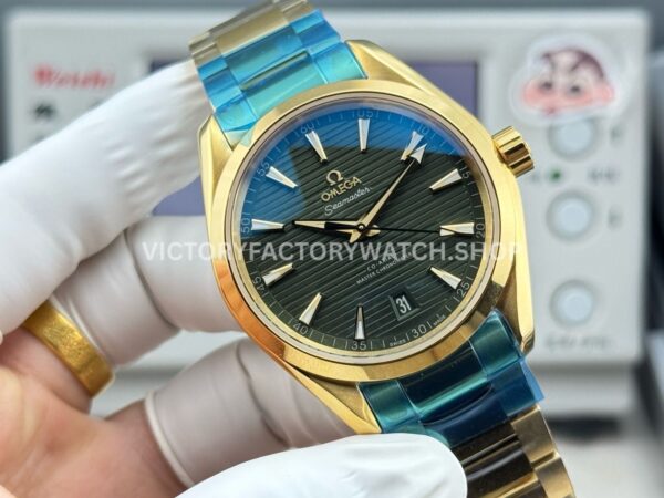 OVS Factory Omega Seamaster Aqua Terra 220.50.41.21.10.001 41mm Full Yellow Gold Green Dial (6) OVS Factory Omega Seamaster Aqua Terra 220.50.41.21.10.001 41mm Full Yellow Gold Green Dial