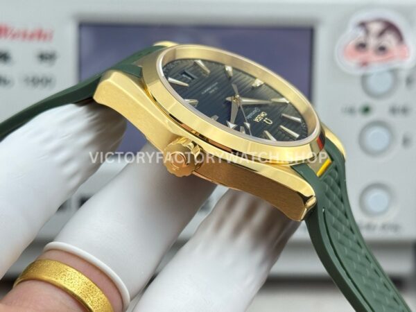 OVS Factory Omega Seamaster Aqua Terra 220.52.41.21.10.001 41mm Rose Gold Green Rubber Strap Green Dial (1) OVS Factory Omega Seamaster Aqua Terra 220.52.41.21.10.001 41mm Rose Gold Green Rubber Strap Green Dial