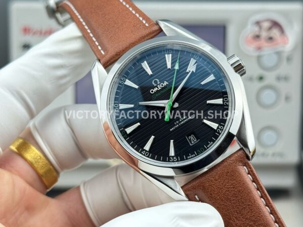 OVS Factory Omega Seamaster Aqua Terra 231.10.42.21.01.004 41mm Steel Brown Leather Strap Black Dial