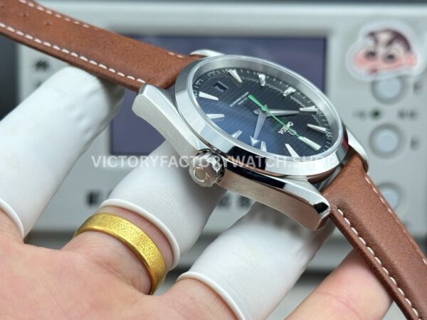 OVS Factory Omega Seamaster Aqua Terra 231.10.42.21.01.004 41mm Steel Brown Leather Strap Black Dial