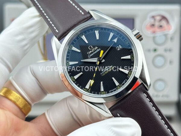 OVS Factory Omega Seamaster Aqua Terra 231.12.42.21.01.001 41mm Steel Brown Leather Strap Black Dial