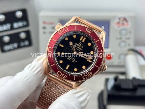 OVS Factory Omega Seamaster Diver 300M 210.90.42.20.01.003 42mm Bronze Gold Black Dial