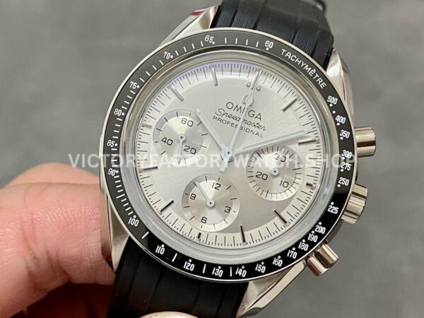 RM Factory Omega Speedmaster Professional Moonwatch 310.63.42.50.02.001 42mm Steel Rubber Strap Silver Dial