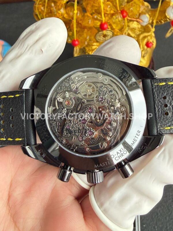 SMF Factory Omega Speedmaster Dark Side Of The Moon 310.92.44.50.01.001 44.25mm Ceramic Leather Strap Black Dial (9) SMF Factory Omega Speedmaster Dark Side Of The Moon 310.92.44.50.01.001 44.25mm Ceramic Leather Strap Black Dial