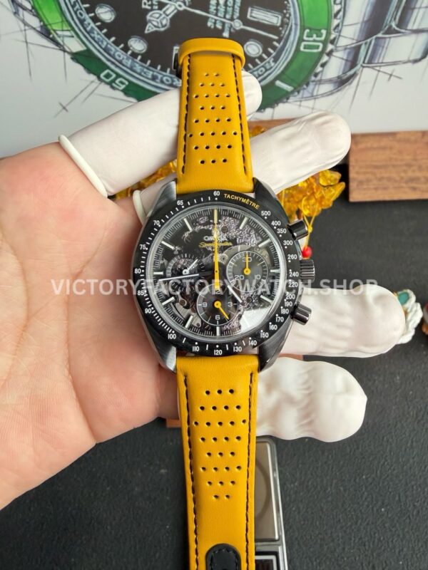 SMF Factory Omega Speedmaster Dark Side Of The Moon 310.92.44.50.01.001 44.25mm Ceramic Yellow Le SMF Factory Omega Speedmaster Dark Side Of The Moon 310.92.44.50.01.001 44.25mm ceramic yellow leather strap black dial replica watch