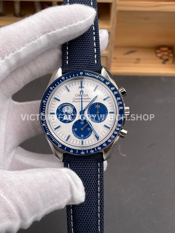 SMF Factory Omega Speedmaster Silver Snoopy Award 310.32.42.50.02.001 42mm Steel Canvas Strap White Dial (10) SMF Factory Omega Speedmaster Silver Snoopy Award 310.32.42.50.02.001 42mm steel canvas strap white dial replica watch
