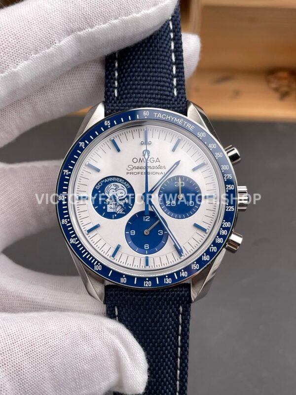 SMF Factory Omega Speedmaster Silver Snoopy Award 310.32.42.50.02.001 42mm Steel Canvas Strap White Dial (4) SMF Factory Omega Speedmaster Silver Snoopy Award 310.32.42.50.02.001 42mm Steel Canvas Strap White Dial