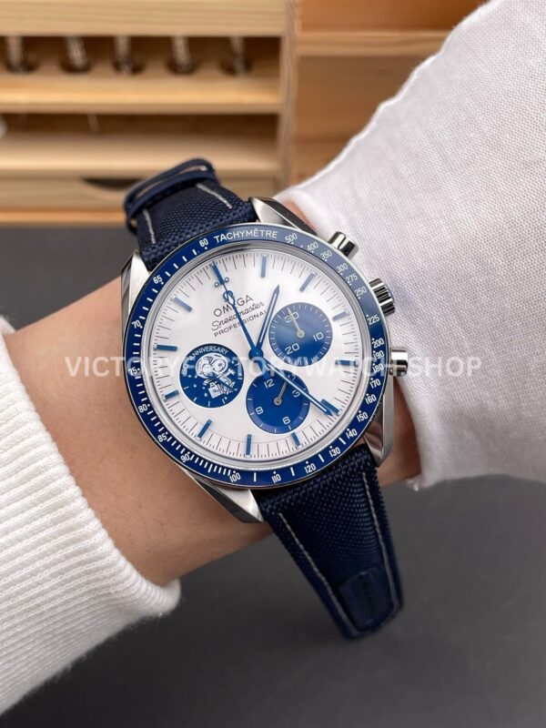 SMF Factory Omega Speedmaster Silver Snoopy Award 310.32.42.50.02.001 42mm Steel Canvas Strap White Dial (8) SMF Factory Omega Speedmaster Silver Snoopy Award 310.32.42.50.02.001 42mm Steel Canvas Strap White Dial