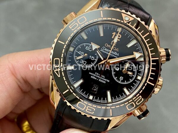 TW Factory Omega Seamaster Planet Ocean Chronograph 215.63.46.51.01.001 44.25mm Rose Gold Leather Strap Black Dial