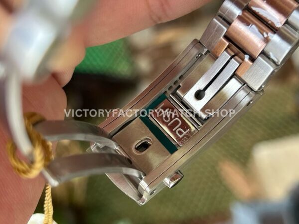 VR Factory Omega Seamaster Planet Ocean Chronograph 215.20.46.51.03.001 45.5mm Half Rose Gold Blue Dial