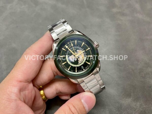 VS Factory Omega Seamaster Aqua Terra GMT Worldtimer 220.30.43.22.10.001 43mm Full Steel Olive Green Dial