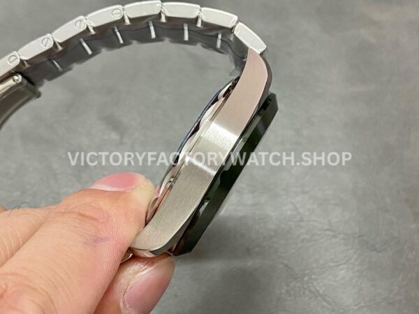 VS Factory Omega Seamaster Aqua Terra GMT Worldtimer 220.30.43.22.10.001 43mm Full Steel Olive Green Dial