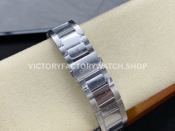 VS Factory Omega Seamaster Aqua Terra Worldtimer 220.10.43.22.03.001 43mm Full Steel Blue Dial