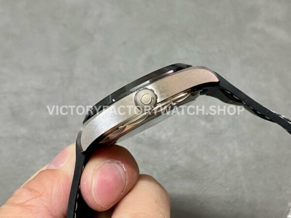 VS Factory Omega Seamaster Aqua Terra Worldtimer 220.92.43.22.99.001 43mm Titanium Black Rubber Strap Grey Dial