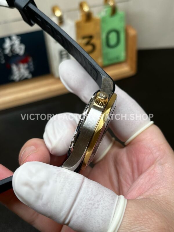 VS Factory Omega Seamaster Diver 300M 210.22.42.20.01.001 42mm Half Yellow Gold Rubber Strap Black Dial (5) VS Factory Omega Seamaster Diver 300M 210.22.42.20.01.001 42mm Half Yellow Gold Rubber Strap Black Dial