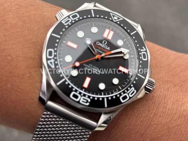 VS Factory Omega Seamaster Diver 300M 210.30.42.20.01.018 42mm Black Dial (2) VS Factory Omega Seamaster Diver 300M 210.30.42.20.01.018 42mm Full Steel Aluminum Bezel Black Dial