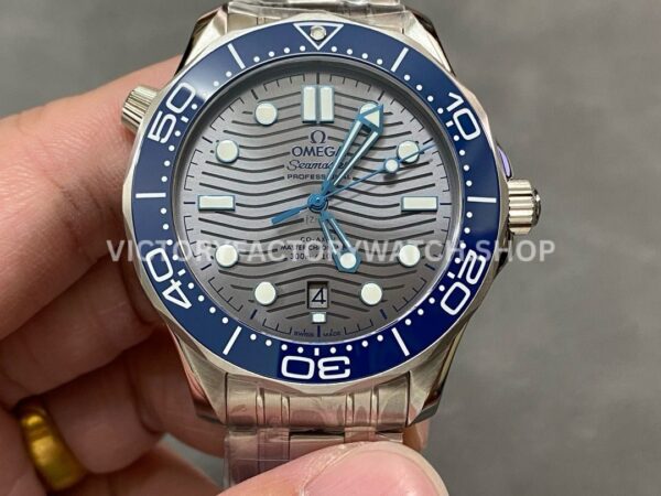 VS Factory Omega Seamaster Diver 300M 210.30.42.20.06.001 42mm full steel grey dial replica watch