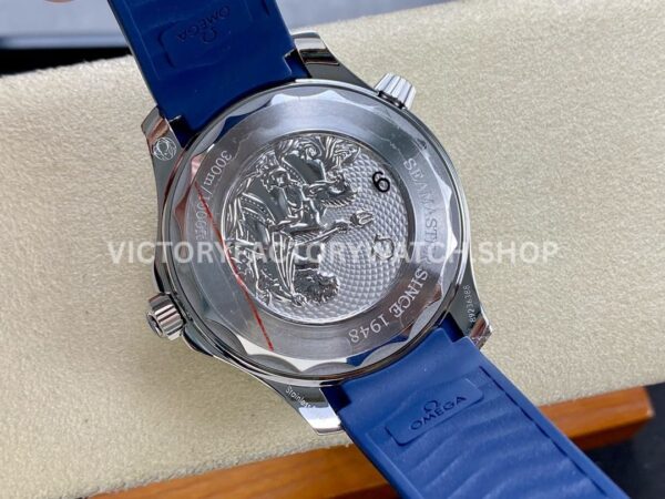 VS Factory Omega Seamaster Diver 300M 210.32.42.20.03.002 42mm Steel Blue Rubber Strap Blue Dial (6) VS Factory Omega Seamaster Diver 300M 210.32.42.20.03.002 42mm Steel Blue Rubber Strap Light Blue Dial