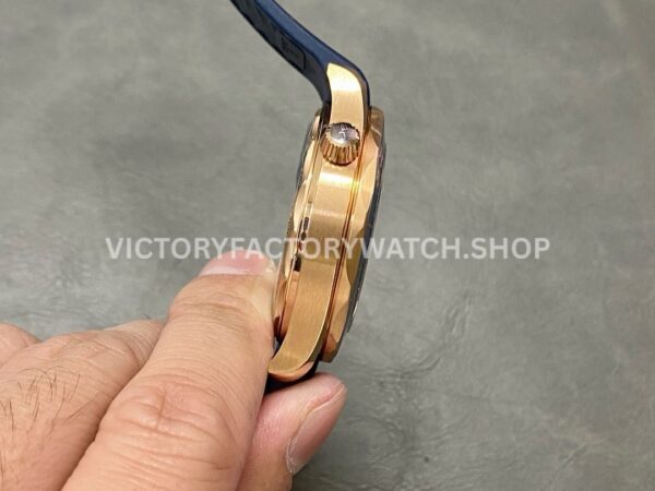 VS Factory Omega Seamaster Diver 300M 210.62.42.20.03.001 42mm Rose Gold Rubber Strap Blue Dial