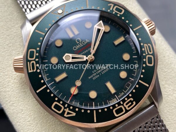 VS Factory Omega Seamaster Diver 300M 210.90.42.20.10.001 42mm Full Titanium Green Dial