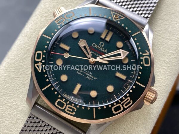 VS Factory Omega Seamaster Diver 300M 210.90.42.20.10.001 42mm Full Titanium Green Dial