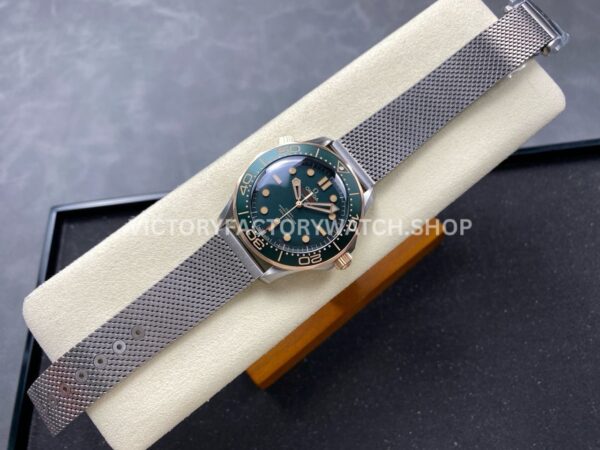 VS Factory Omega Seamaster Diver 300M 210.90.42.20.10.001 42mm Full Titanium Green Dial
