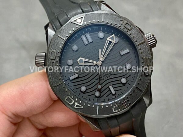 VS Factory Omega Seamaster Diver 300M 210.92.44.20.01.003 43.5mm Ceramic Rubber Strap Black Dial (5) VS Factory Omega Seamaster Diver 300M 210.92.44.20.01.003 43.5mm Ceramic Rubber Strap Black Dial