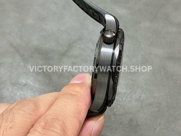 VS Factory Omega Seamaster Diver 300M 210.92.44.20.01.003 43.5mm Ceramic Rubber Strap Black Dial (9) VS Factory Omega Seamaster Diver 300M 210.92.44.20.01.003 43.5mm Ceramic Rubber Strap Black Dial