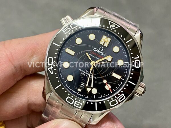 VS Factory Omega Seamaster Diver 300M James Bond 007 210.22.42.20.01.004 42mm Full Steel Black Dial (3) VS Factory Omega Seamaster Diver 300M James Bond 007 210.22.42.20.01.004 42mm Full Steel Black Dial