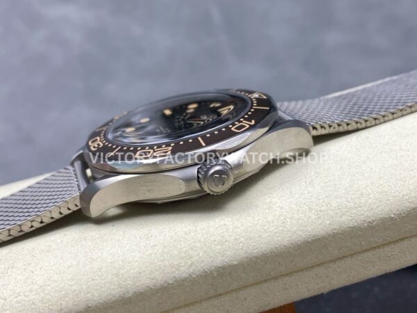 VS Factory Omega Seamaster Diver 300M James Bond 007 210.90.42.20.01.001 42mm Full Titanium Black Dial (4) VS Factory Omega Seamaster Diver 300M James Bond 007 210.90.42.20.01.001 42mm Full Titanium Black Dial