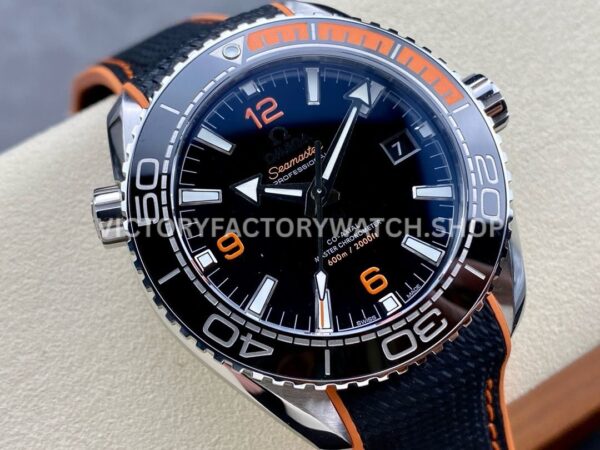 VS Factory Omega Seamaster Planet Ocean 600M 215.32.44.21.01.001 43.5mm Orange Black Ceramic Bezel Arabic Numerals Black Dial