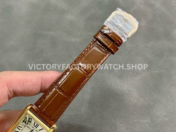 AF Factory Cartier Tank Américaine w2601556 19mm Yellow Gold Leather Strap White Dial (7) AF Factory Cartier Tank Américaine W2601556 19mm Yellow Gold Leather Strap Roman Numerals White Dial