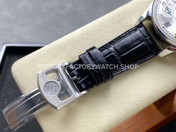APS Factory IWC Portuguese IW500704 42mm Black Leather Strap Silver Dial (7) APS Factory IWC Portuguese IW500704 42mm Black Leather Strap Silver Dial