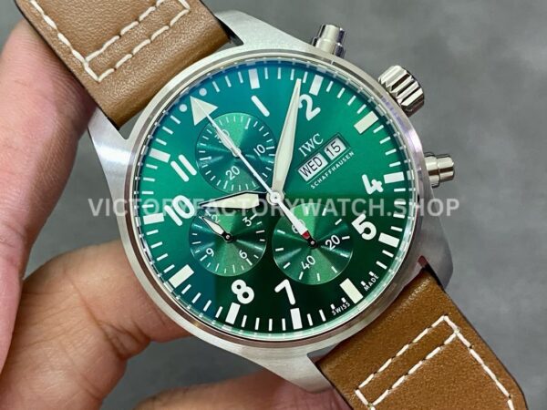 AZ Factory IWC Pilot Chronograph IW388103 41mm Leather Strap Arabic Numerals Green Dial (3) AZ Factory IWC Pilot Chronograph IW388103 41mm Leather Strap Arabic Numerals Green Dial