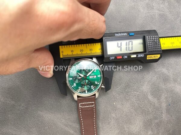 BLS Factory IWC Pilot Chronograph IW388103 41mm Steel Leather Strap Arabic Numerals Green Dial (3) BLS Factory IWC Pilot Chronograph IW388103 41mm Steel Leather Strap Arabic Numerals Green Dial