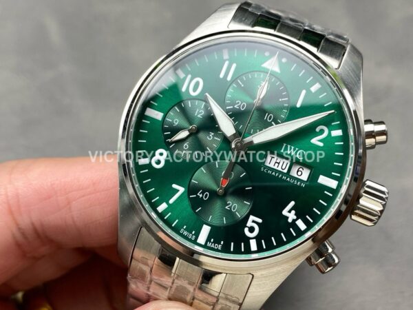 BLS Factory IWC Pilot Chronograph IW388104 41mm Full Steel Strap Arabic Numerals Green Dial (4) BLS Factory IWC Pilot Chronograph IW388104 41mm Full Steel Strap Arabic Numerals Green Dial