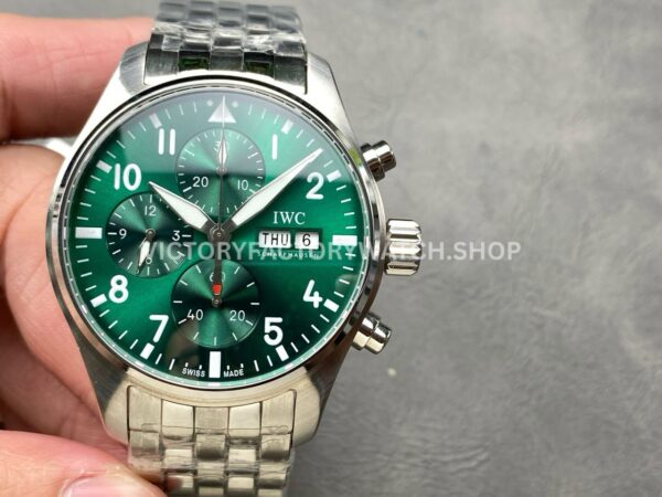 BLS Factory IWC Pilot Chronograph IW388104 41mm Full Steel Strap Arabic Numerals Green Dial (9) BLS Factory IWC Pilot Chronograph IW388103 41mm green dial rubber strap replica watch