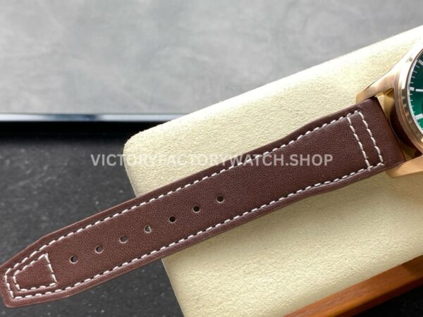 BLS Factory IWC Pilot Chronograph IW388110 41mm Leather Strap Green Dial (8) BLS Factory IWC Pilot Chronograph IW388110 41mm Rose Gold Leather Strap Green Dial
