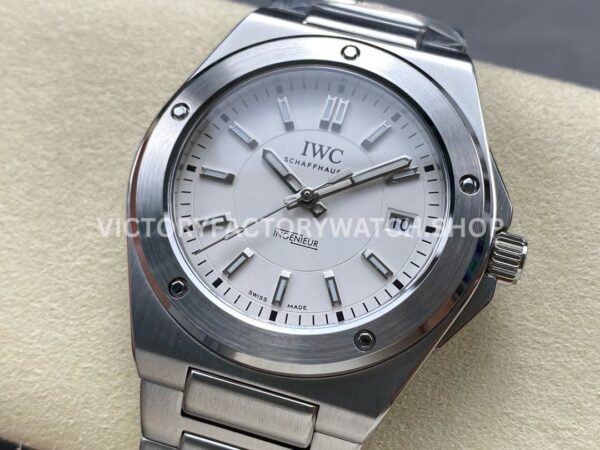 GH Factory IWC Ingenieur Automatic IW323904 40mm Full Steel White Dial (3) GH Factory IWC Ingenieur Automatic IW323904 40mm Full Steel White Dial