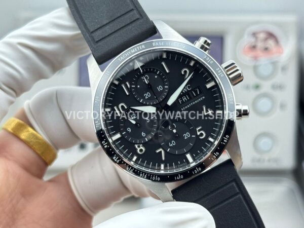 JP Factory IWC Pilot Chronograph IW388305 41mm Rubber Strap Arabic Numerals Black Dial (3) JP Factory IWC Pilot Chronograph IW388305 41mm Rubber Strap Arabic Numerals Black Dial