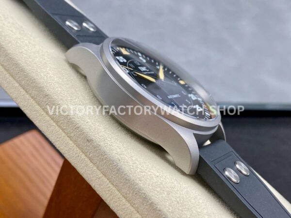M+ Factory IWC Big Pilot IW329701 43mm Titanium Rubber Strap Arabic Numerals Black Dial (6) M+ Factory IWC Big Pilot IW329701 43mm Titanium Rubber Strap Arabic Numerals Black Dial
