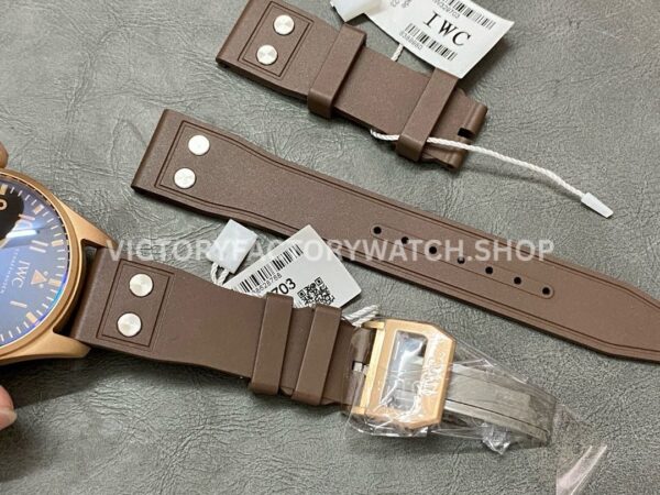 M+ Factory IWC Big Pilot IW329703 Bronze Leather Strap Black Dial (5) M+ Factory IWC Big Pilot IW329703 43mm Bronze Leather Strap Black Dial