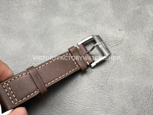 MKS Factory IWC Pilot Mark XVIII IW327010 40mm Steel Brown Leather Strap Arabic Numerals Blue Dial (7) MKS Factory IWC Pilot Mark XVIII IW327010 40mm Steel Brown Leather Strap Arabic Numerals Blue Dial