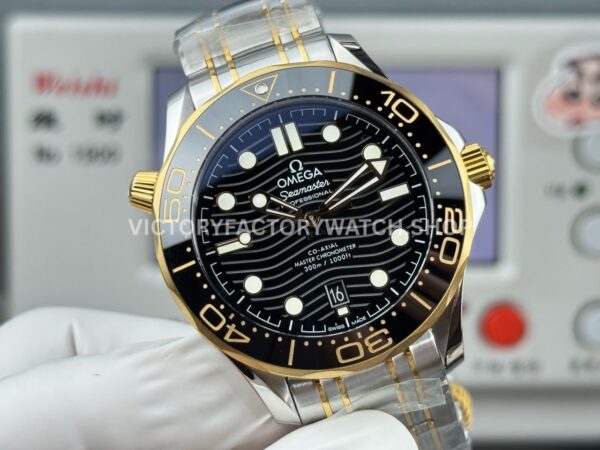 OR Factory Omega Seamaster Diver 300M 210.20.42.20.01.002 42mm Half Yellow Gold Black Dial