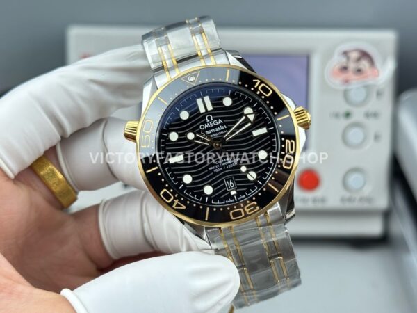 OR Factory Omega Seamaster Diver 300M 210.20.42.20.01.002 42mm Half Yellow Gold Black Dial