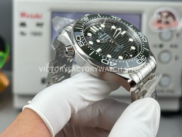 OR Factory Omega Seamaster Diver 300M 210.30.42.20.10.001 42mm Full Steel Green Dial